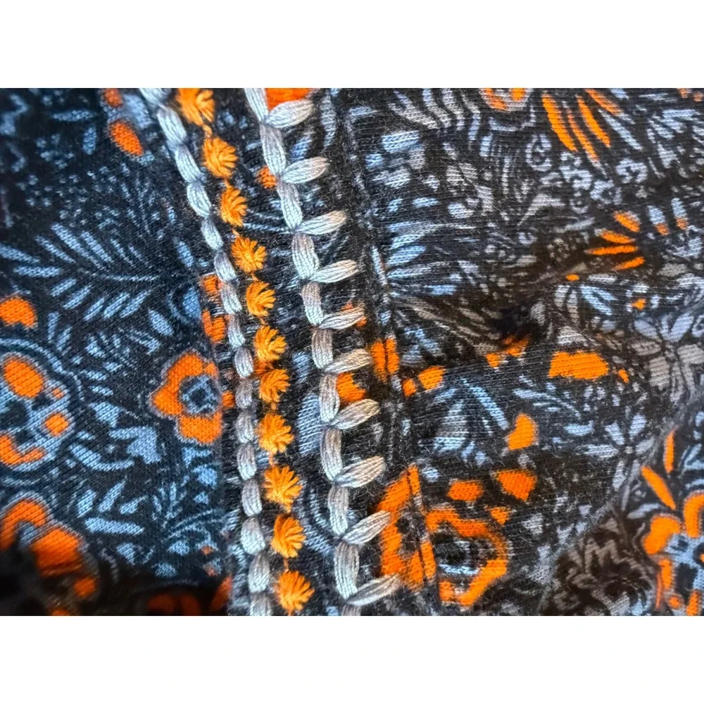 J Jill Large Navy Floral Tunic Top Embroidered Split Neck Cotton Modal NWT new - Picture 12 of 13